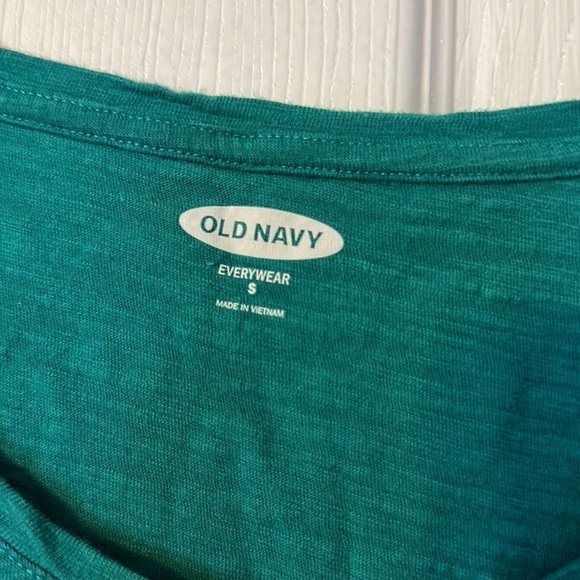 OLD Navy womens pineapple tank top; size small - Picture 3 of 5